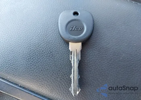 2011 Chevrolet Silverado 1500 Lt z USA, uszkodzony, nr VIN 1GCRKSE36BZ339165